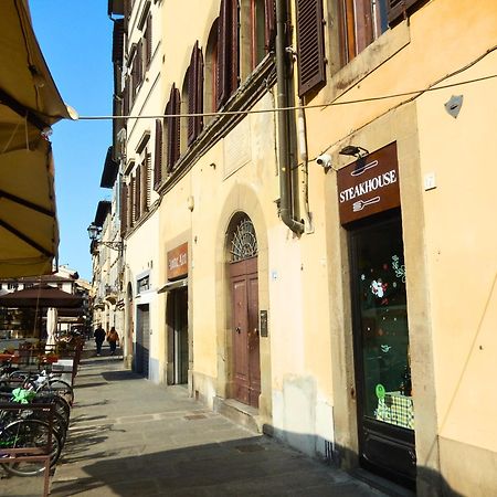 Panoramic View 2 Pitti Palace Close 2Ponte Vecchio Florence Exterior photo