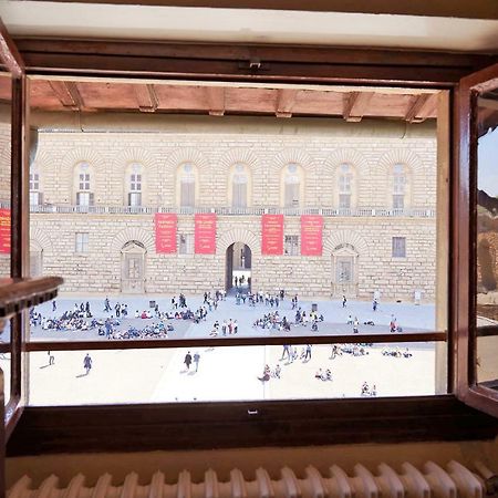 Panoramic View 2 Pitti Palace Close 2Ponte Vecchio Florence Exterior photo